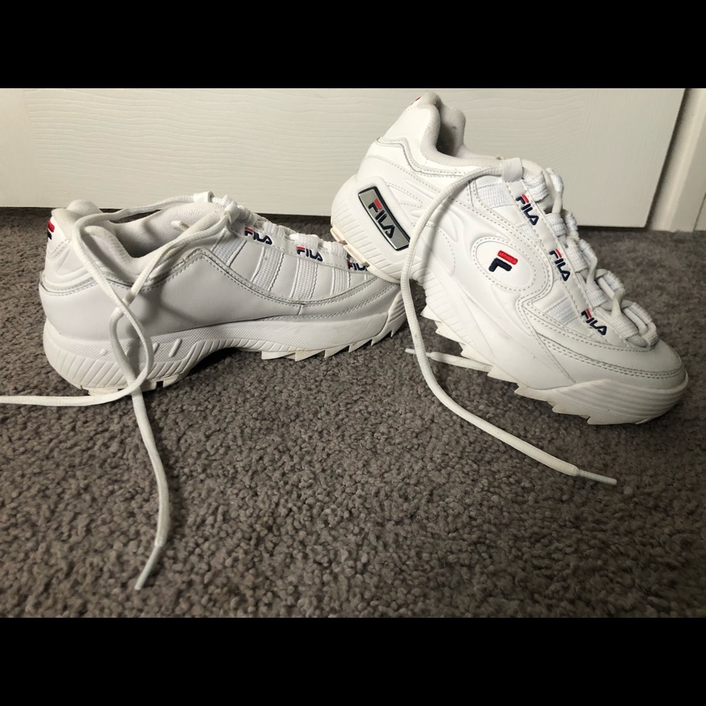 Fila tennis shoes